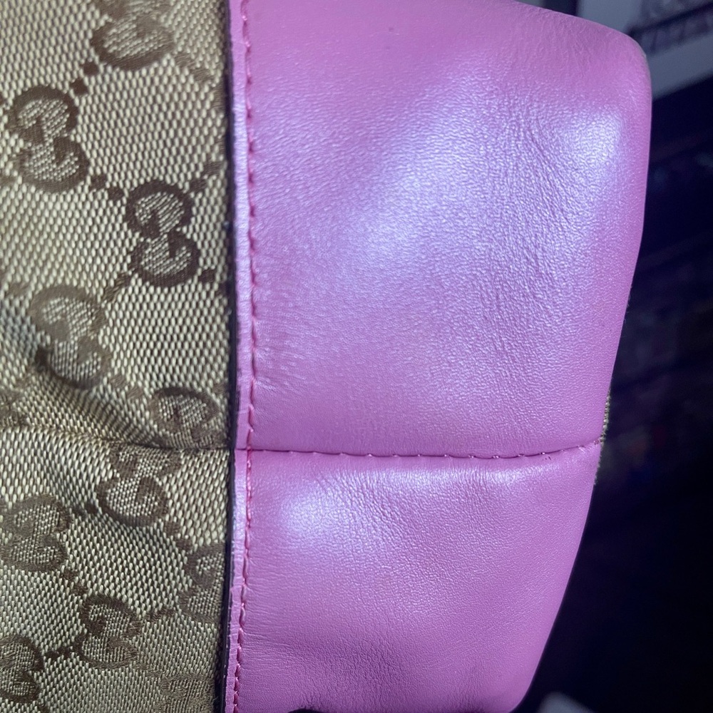 Gucci Beige GG Canvas Tote with Pink Leather Trim - Picture 4 of 11